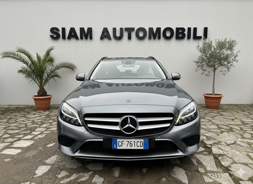Mercedes-Benz C 200 2021