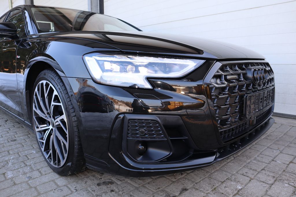 Audi A8 2025