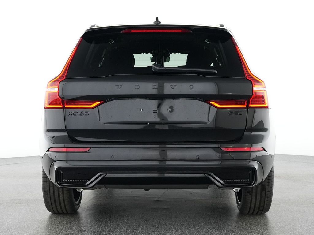 Volvo XC60 2025
