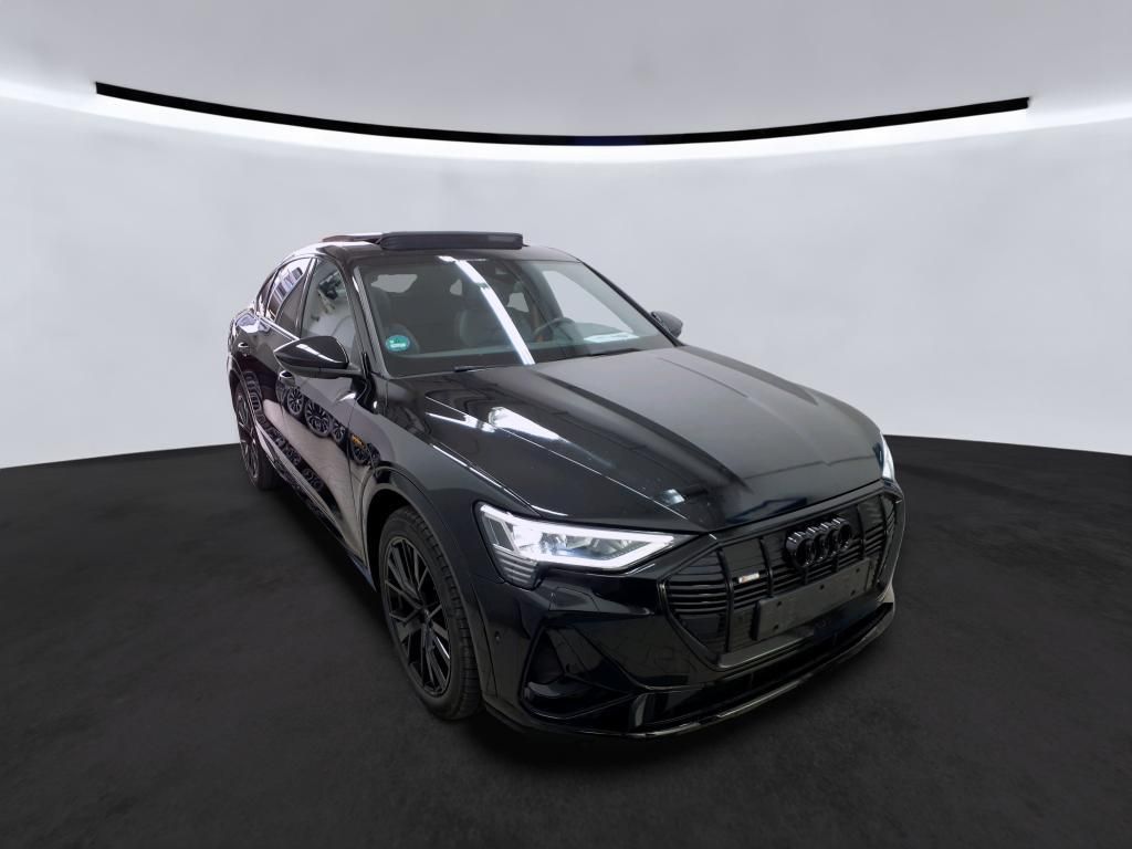 Audi e-tron 2022
