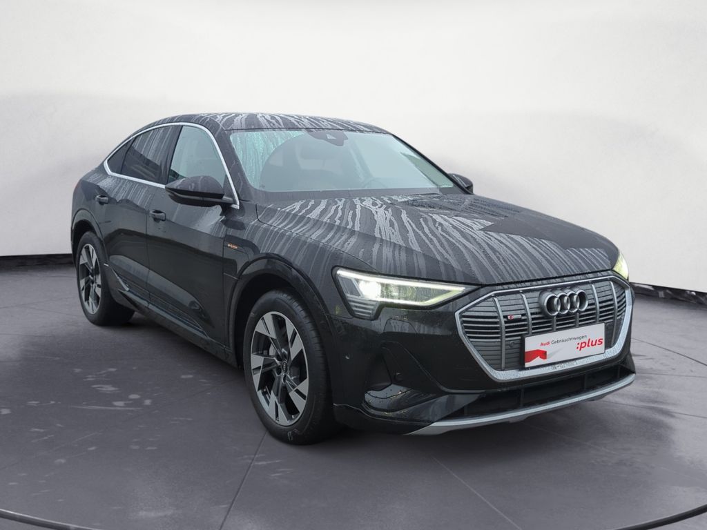 Audi e-tron 2022