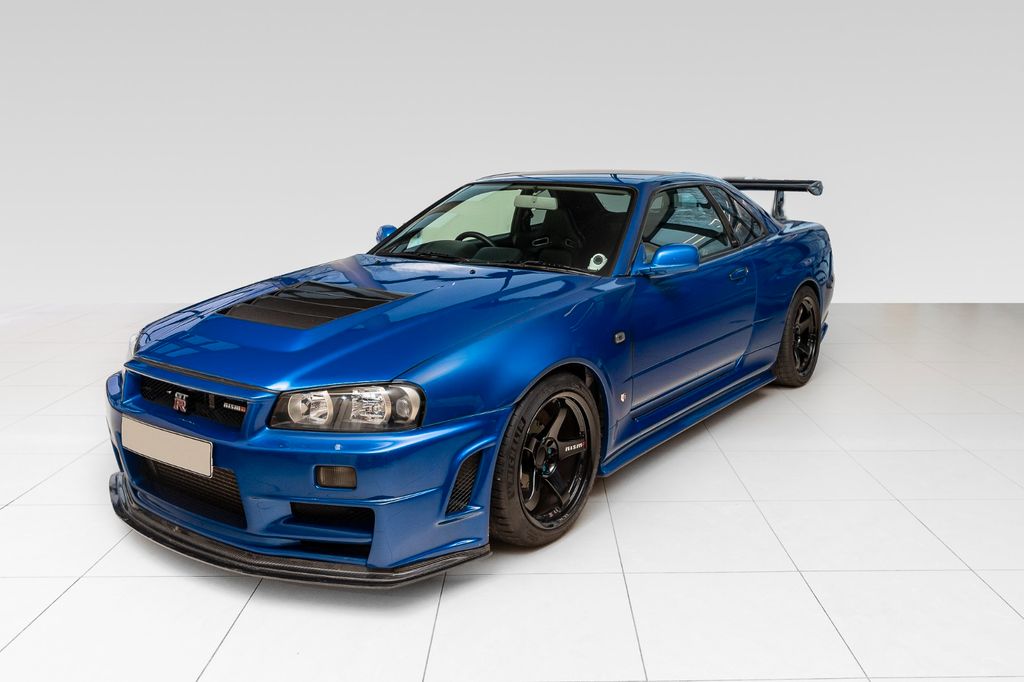 Nissan Skyline 2020
