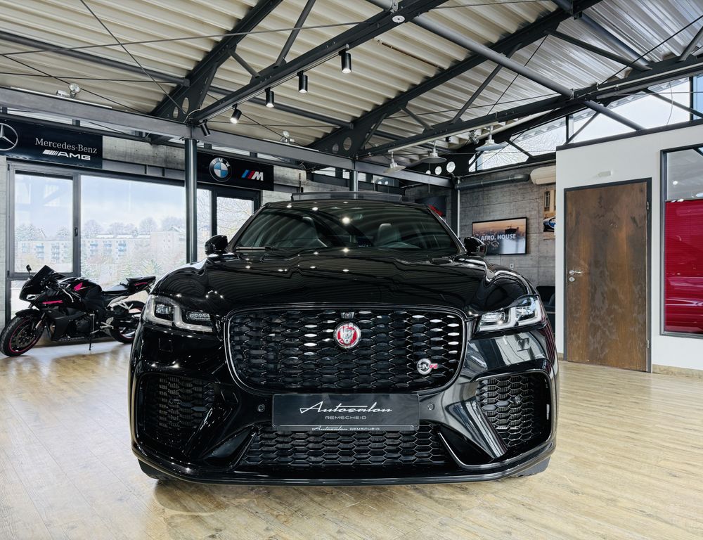Jaguar F-Pace 2022