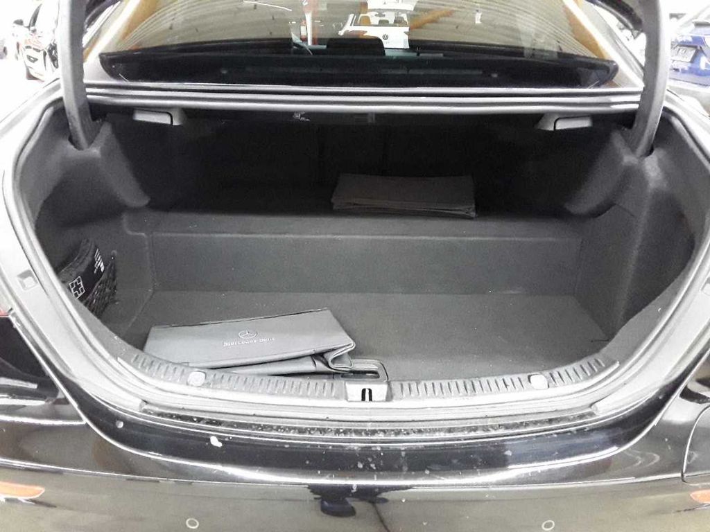 Mercedes-Benz E 300 2022