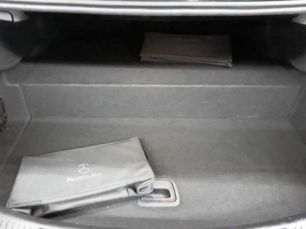 Mercedes-Benz E 300 2022