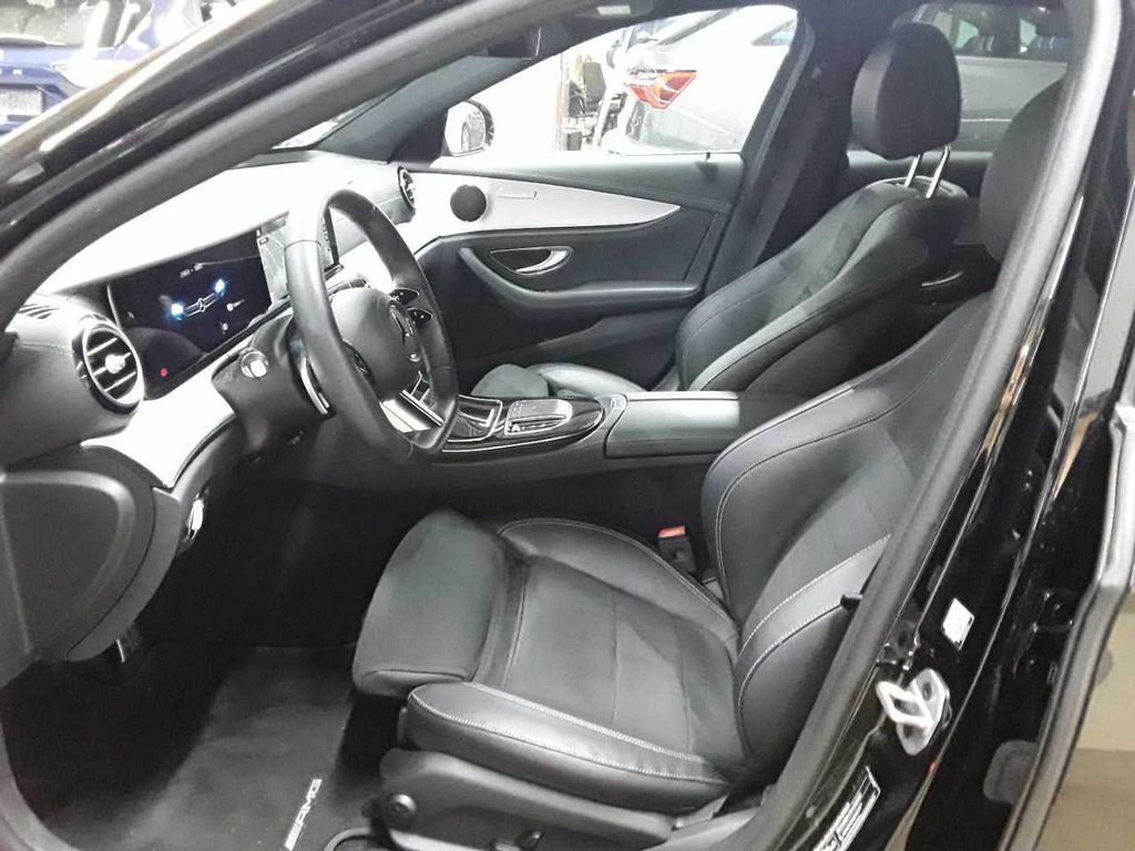 Mercedes-Benz E 300 2022
