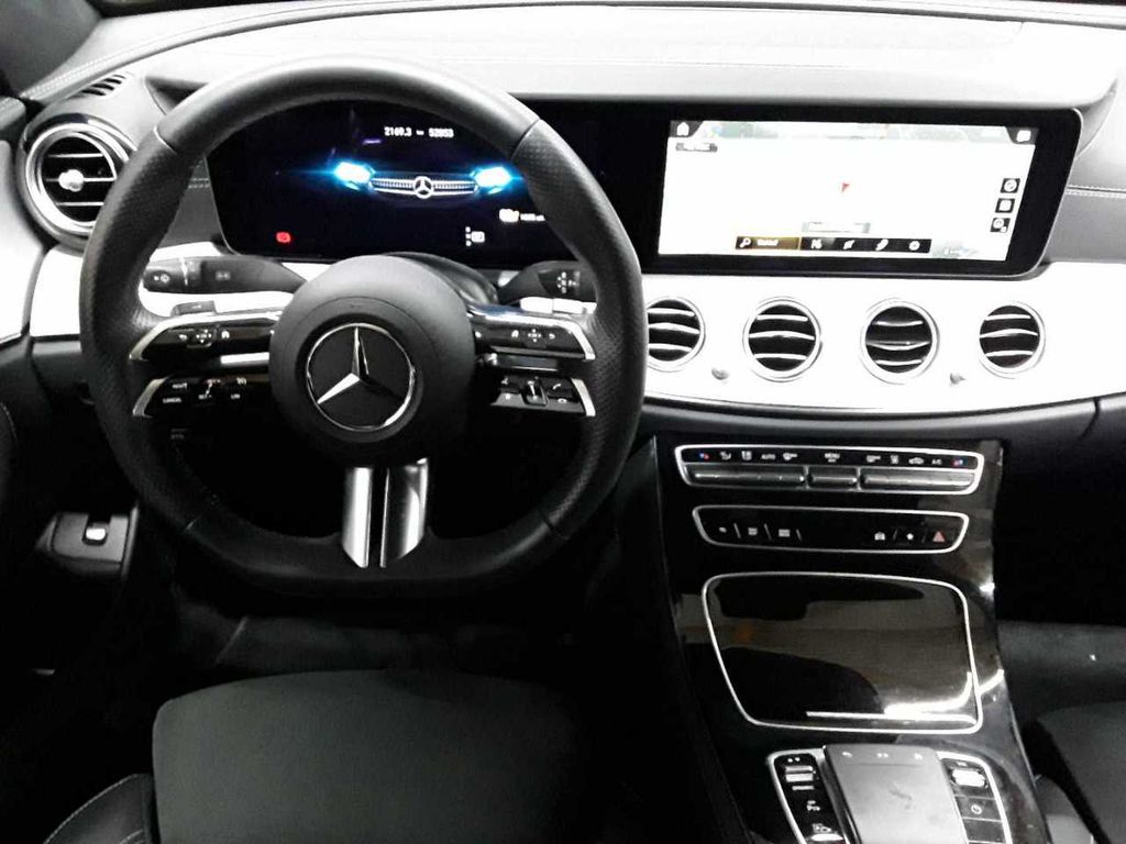 Mercedes-Benz E 300 2022