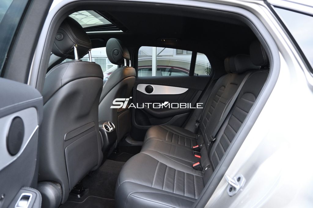 Mercedes-Benz GLC 300 2022