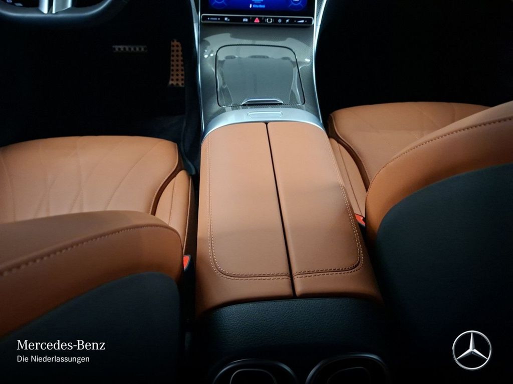 Mercedes-Benz C 300 2025