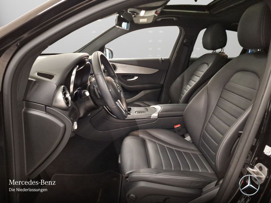 Mercedes-Benz GLC 300 2022