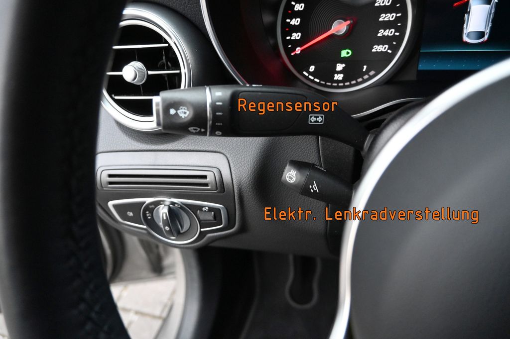 Mercedes-Benz GLC 300 2022