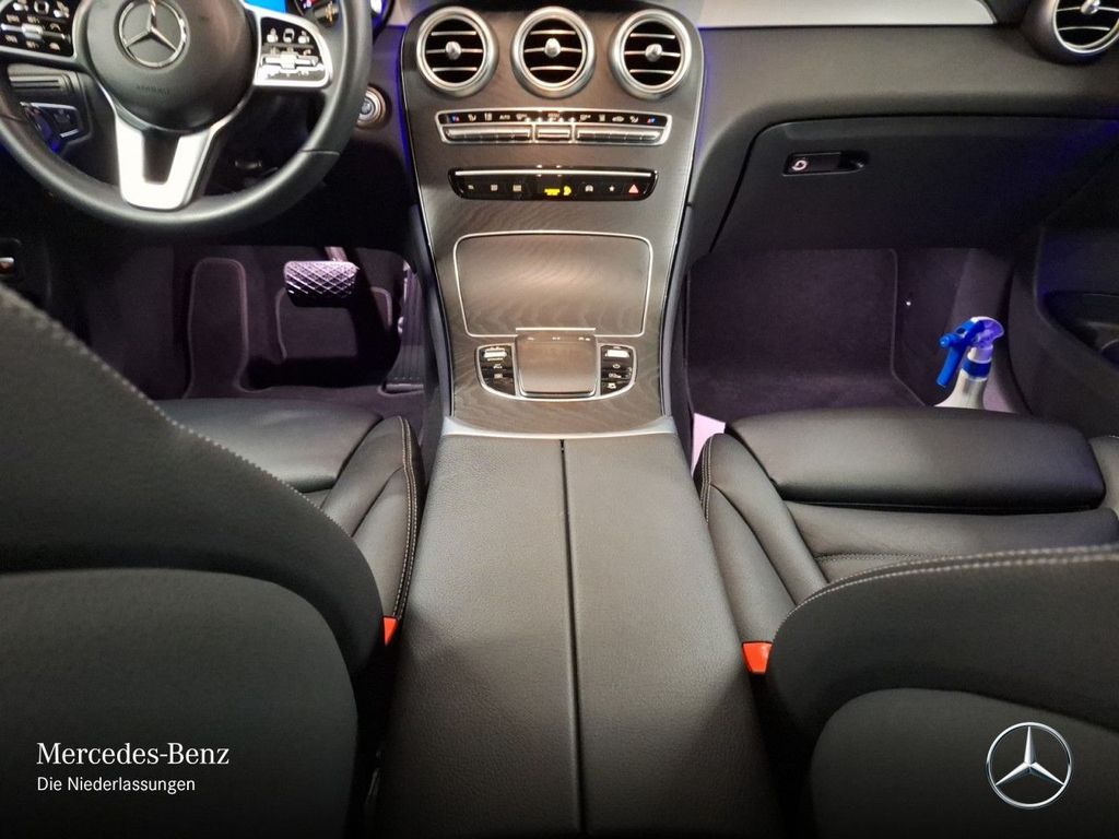 Mercedes-Benz GLC 300 2022