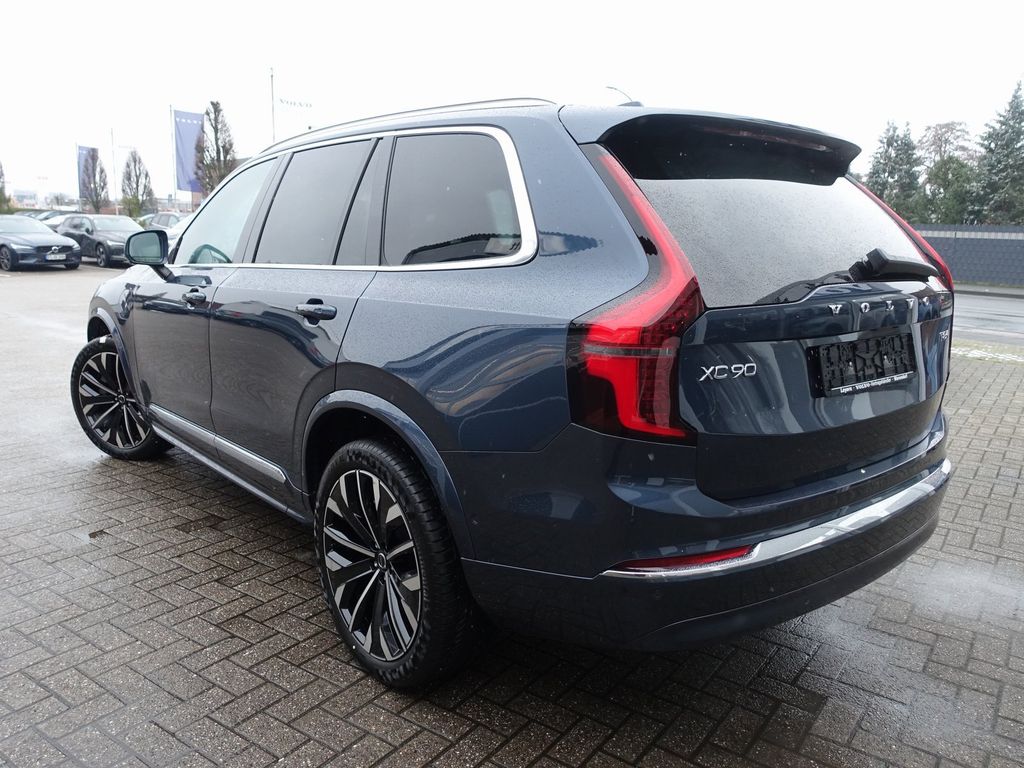 Volvo XC90 2025