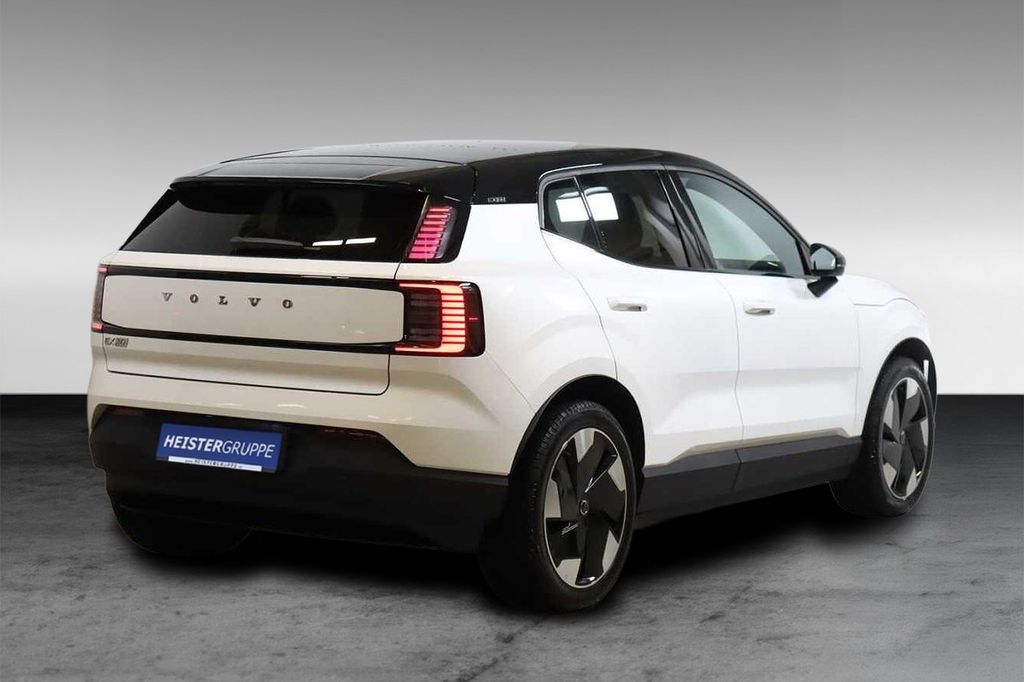 Volvo EX30 2025
