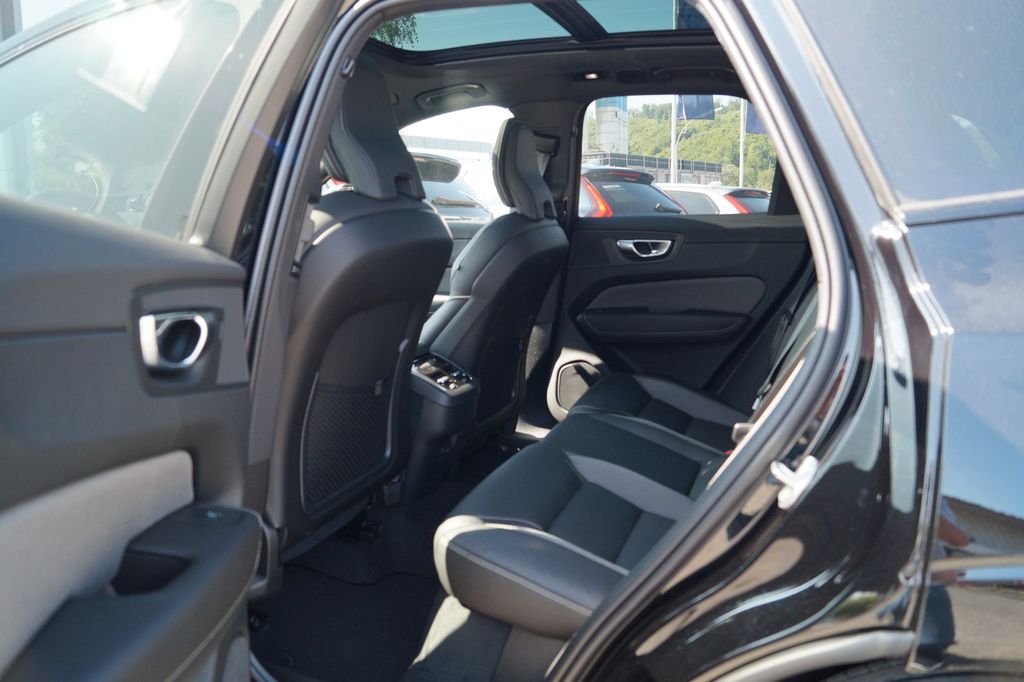 Volvo XC60 2023