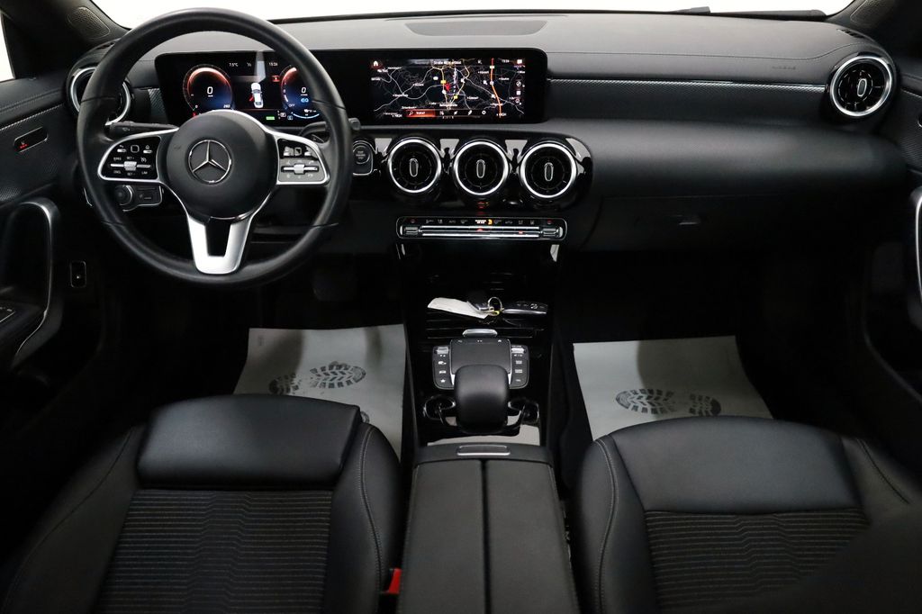 Mercedes-Benz CLA 250 2022