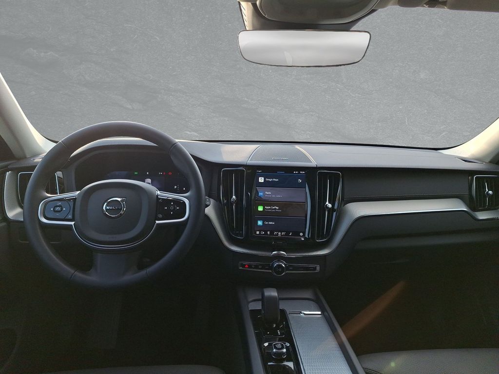 Volvo XC60 2025