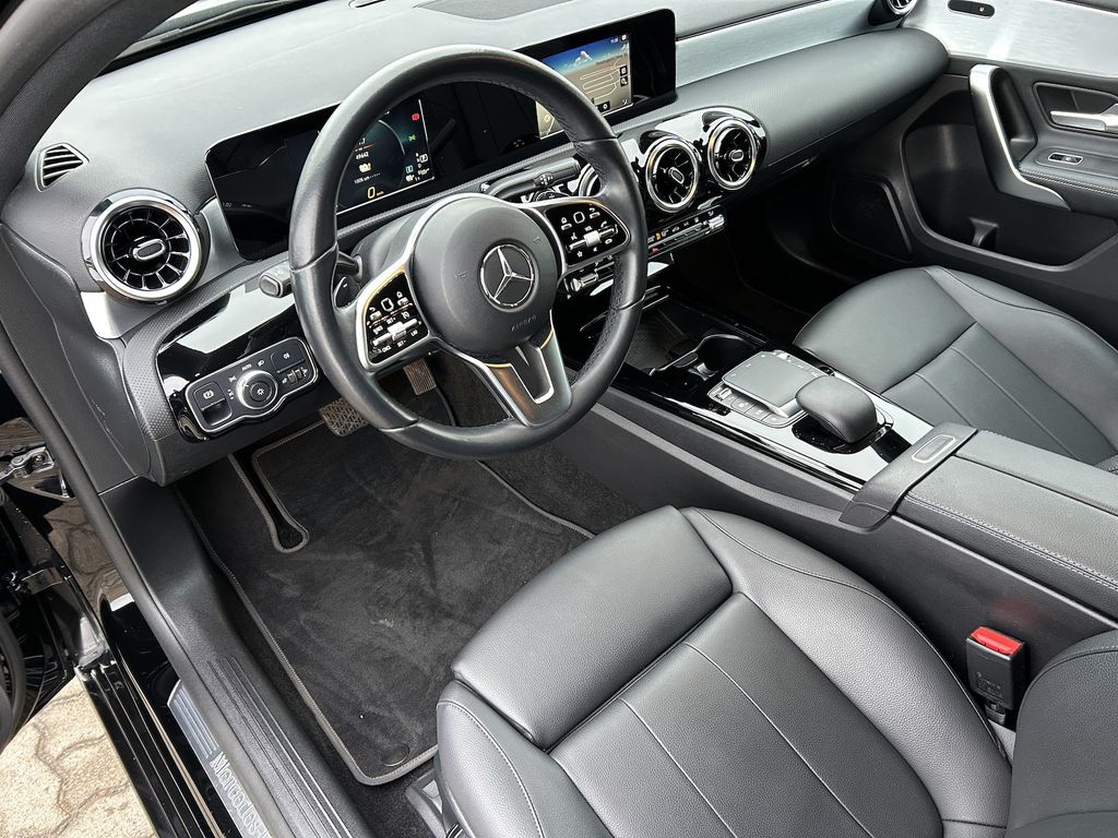 Mercedes-Benz A 250 2021