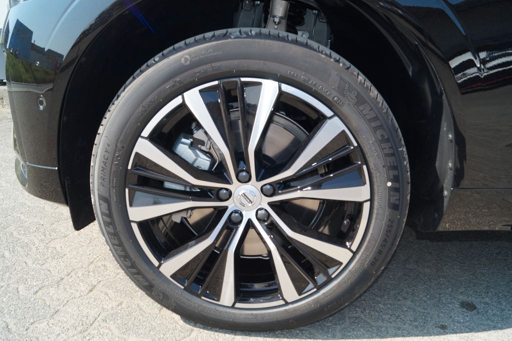 Volvo XC60 2023
