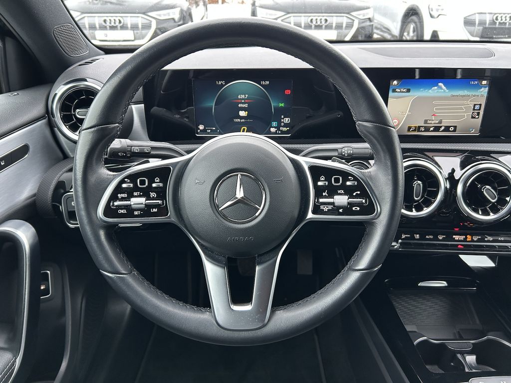 Mercedes-Benz A 250 2021