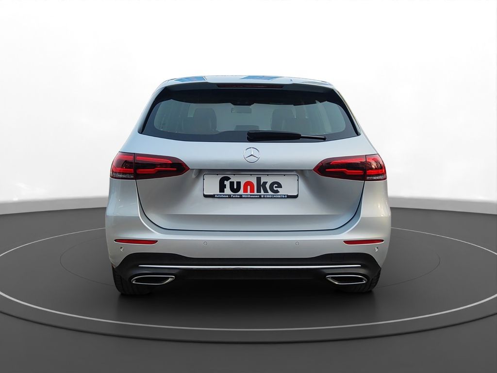 Mercedes-Benz B 200 2021