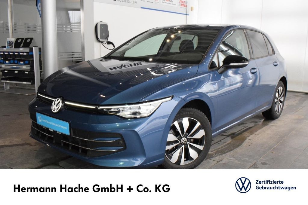Volkswagen Golf 2025