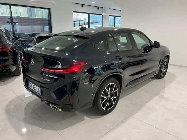 BMW X4 2023