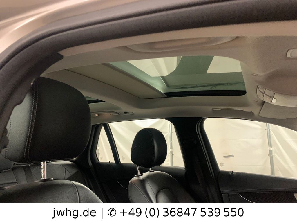 Mercedes-Benz GLC 300 2021