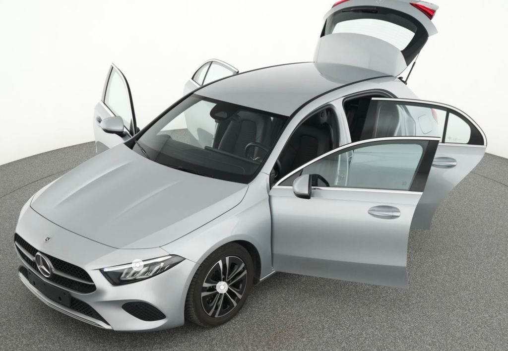 Mercedes-Benz A 180 2024
