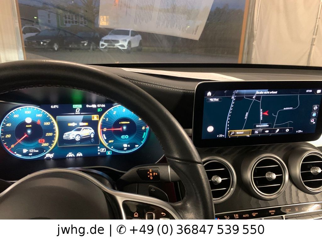 Mercedes-Benz GLC 300 2021