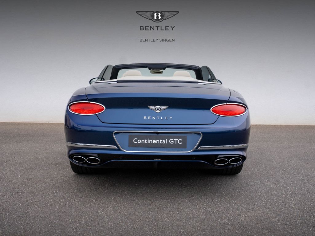 Bentley Continental GTC 2022