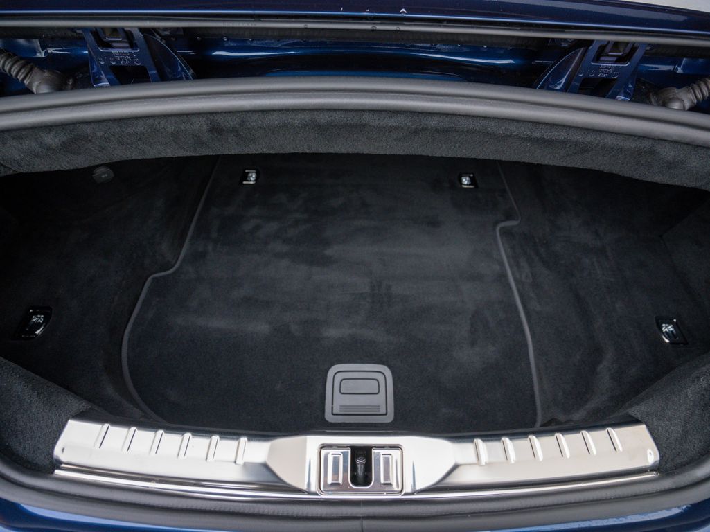 Bentley Continental GTC 2022