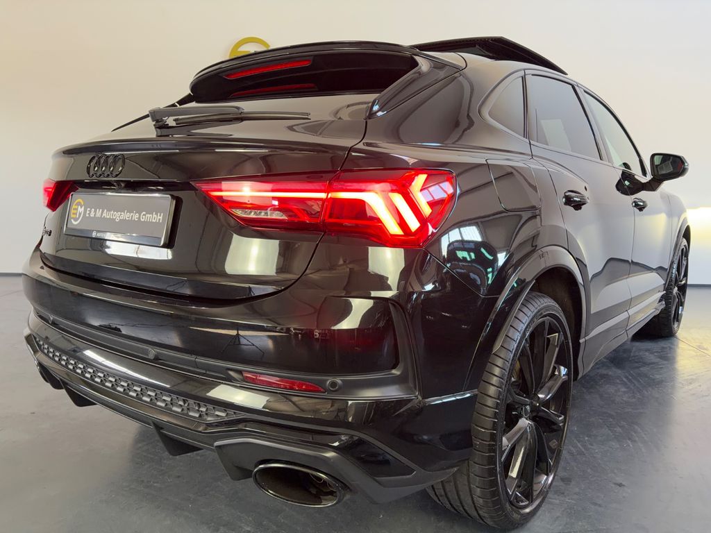 Audi RSQ3 2022