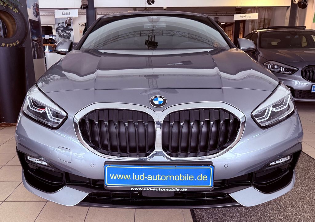 BMW 118 2022