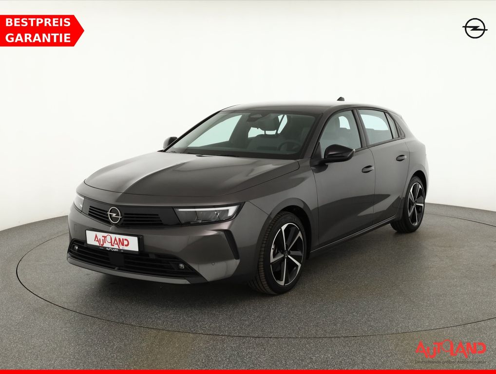 Opel Astra 2024