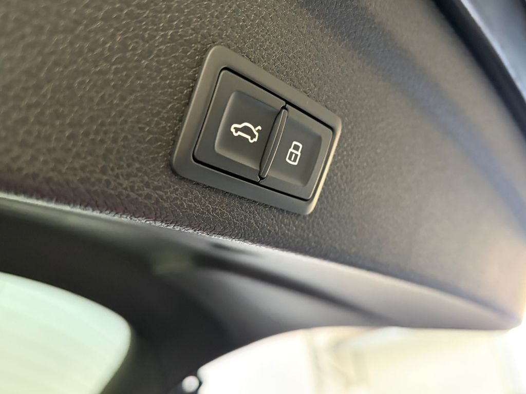 Audi RSQ3 2022