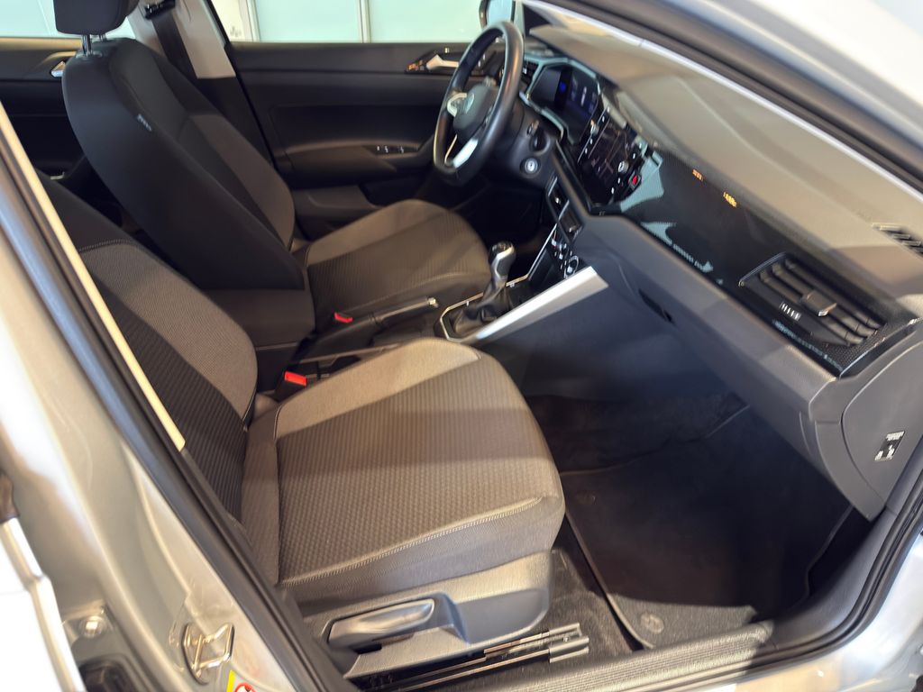 Volkswagen Polo 2021