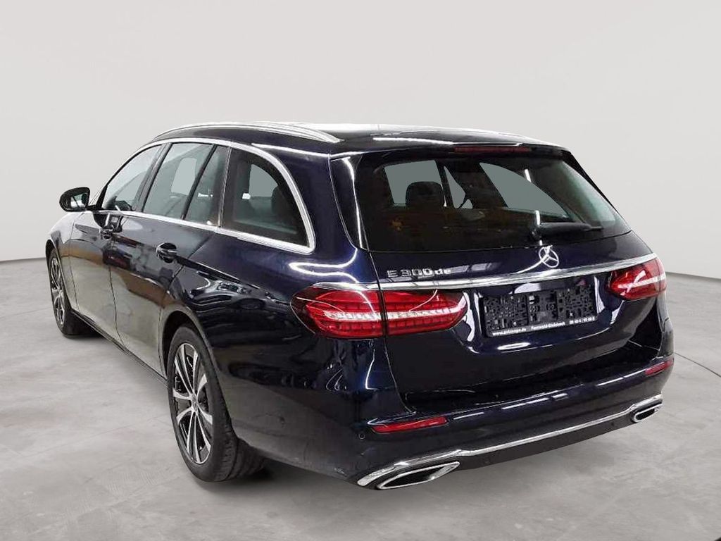 Mercedes-Benz E 300 2022