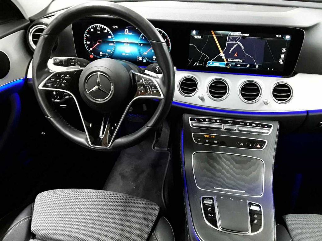 Mercedes-Benz E 300 2022