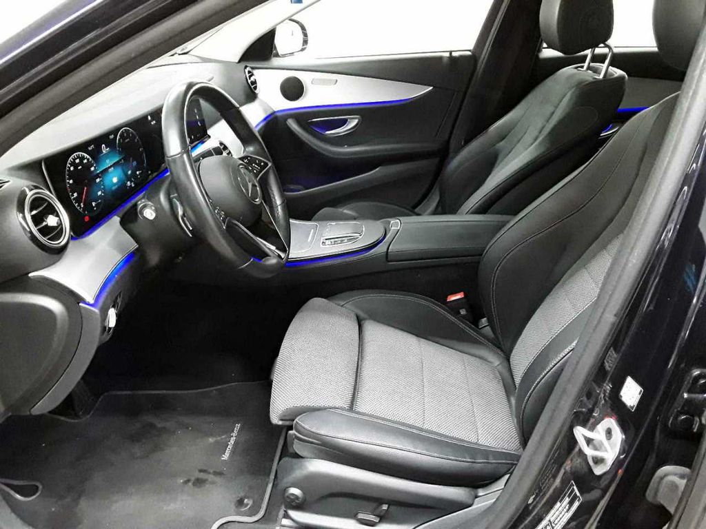 Mercedes-Benz E 300 2022