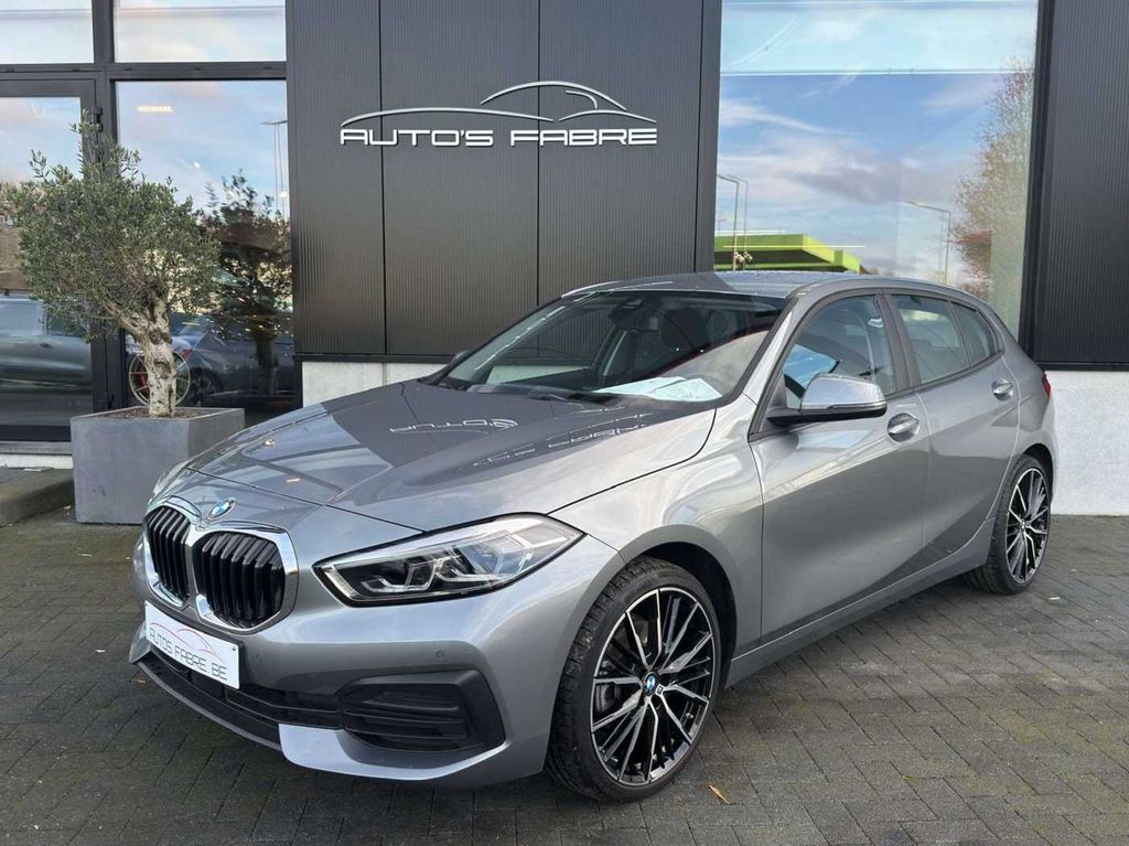 BMW 118 2023