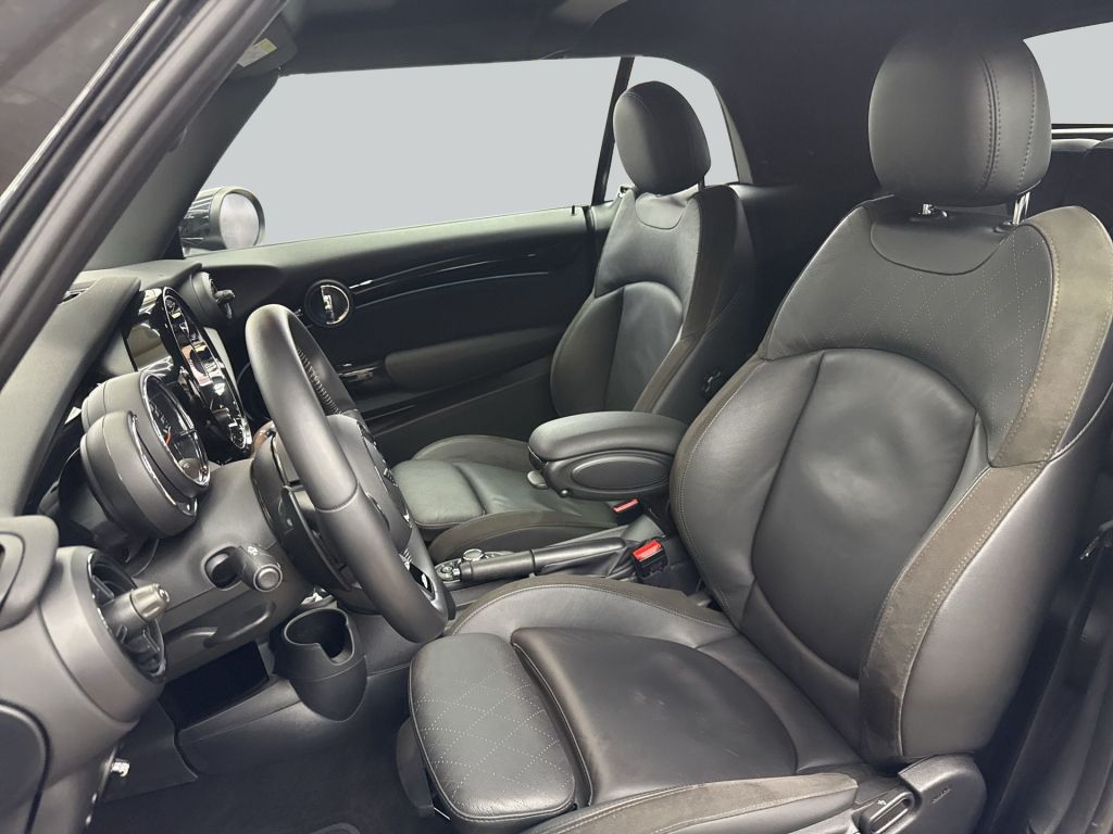 MINI Cooper S Cabrio 2023