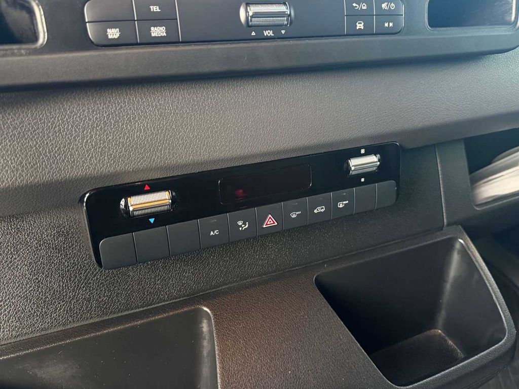 Mercedes-Benz Sprinter 2021