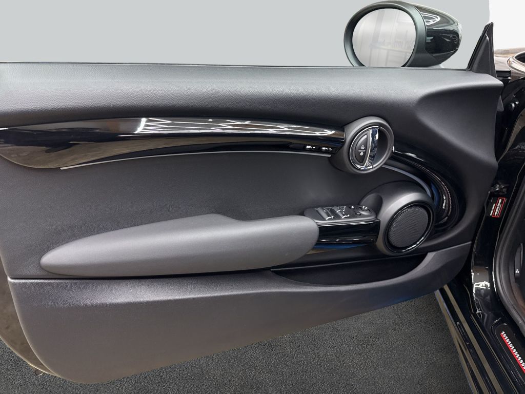 MINI Cooper S Cabrio 2023