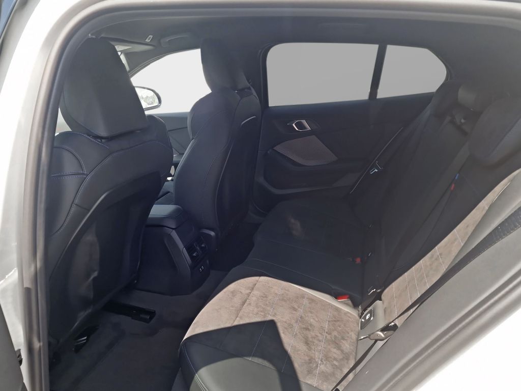 BMW 118 2026