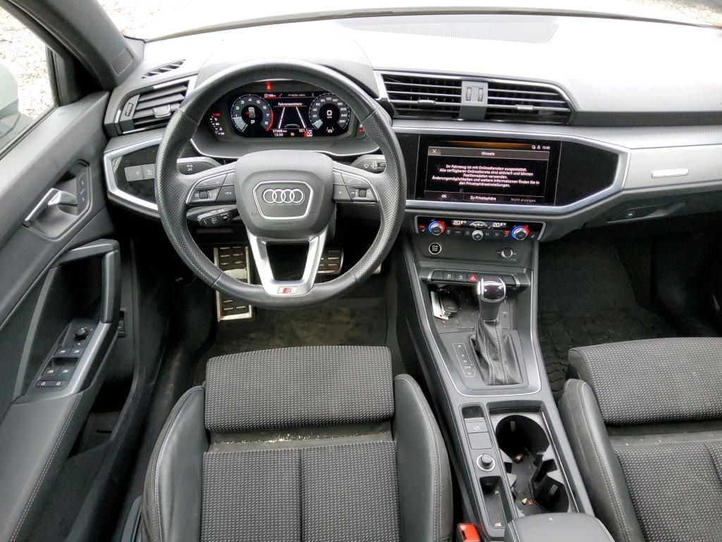 Audi Q3 2022