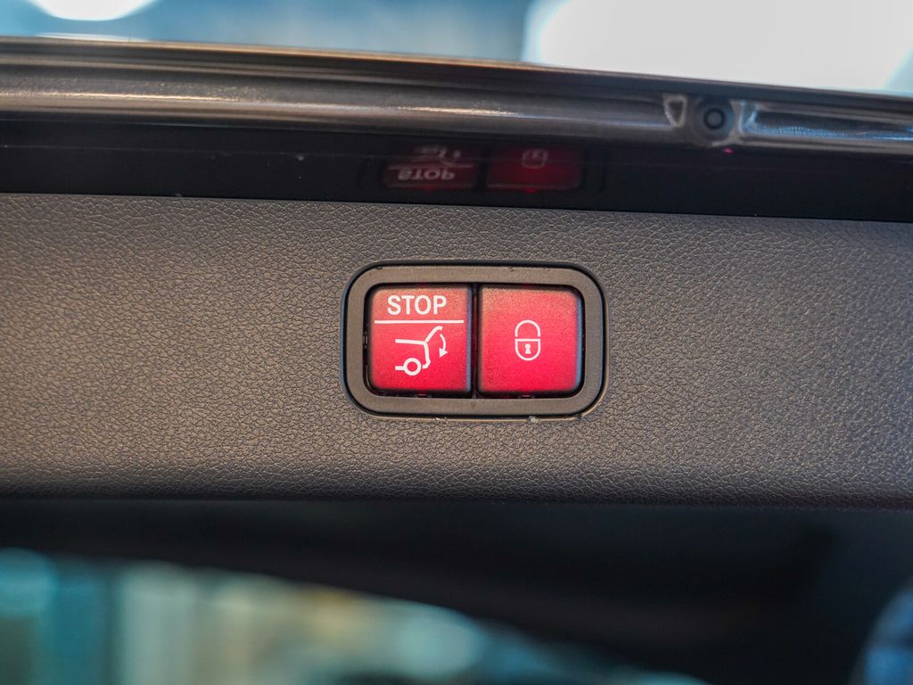 Mercedes-Benz E 220 2024