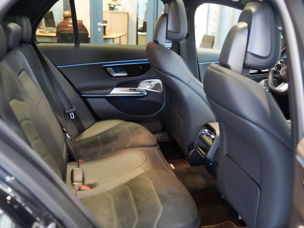 Mercedes-Benz E 220 2024