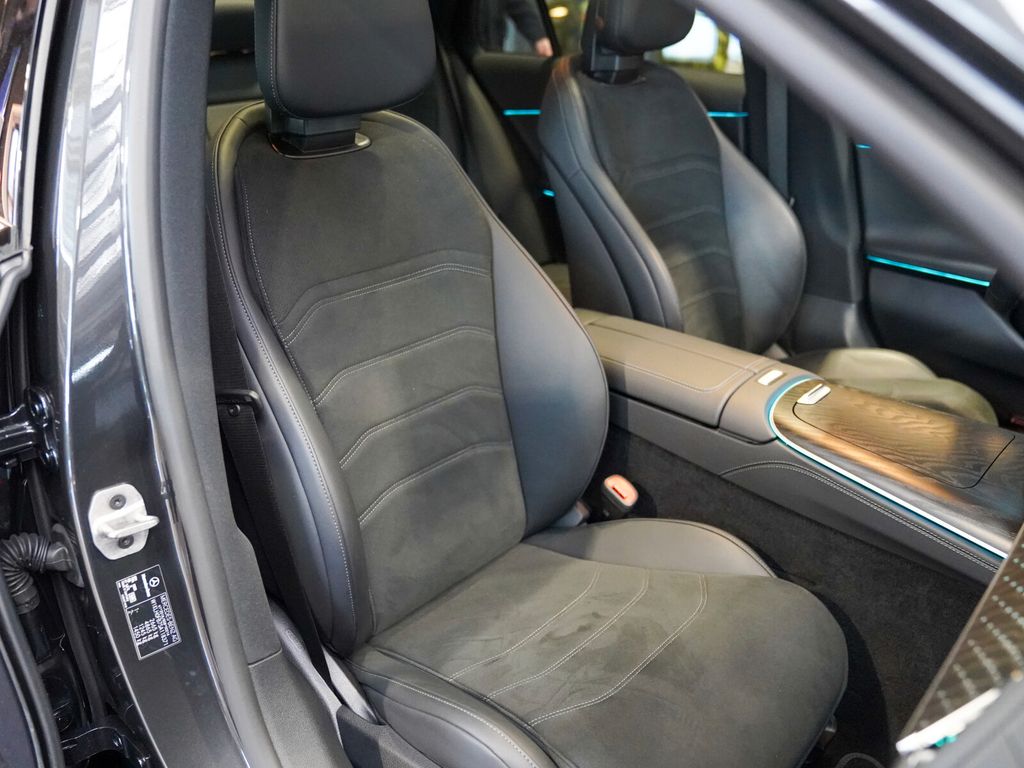 Mercedes-Benz E 220 2024