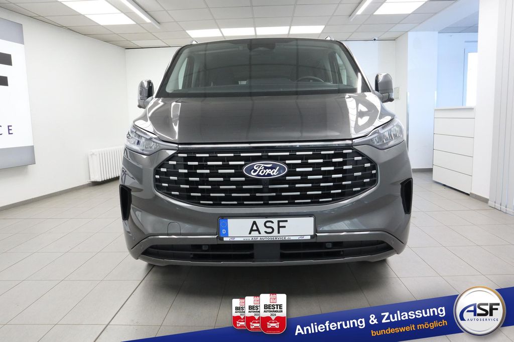 Ford Tourneo Custom 2025